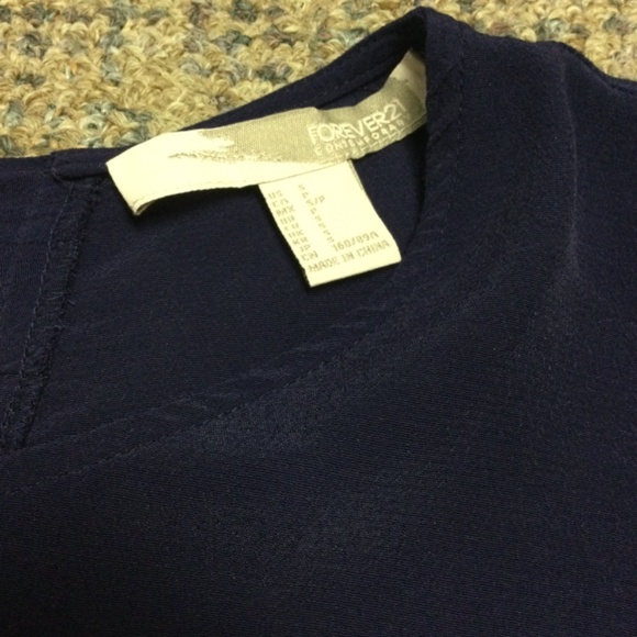 Forever 21 Navy Blue Short Sleeve Dress Top with Open Bow Back Design * Small - Picture 5 of 6